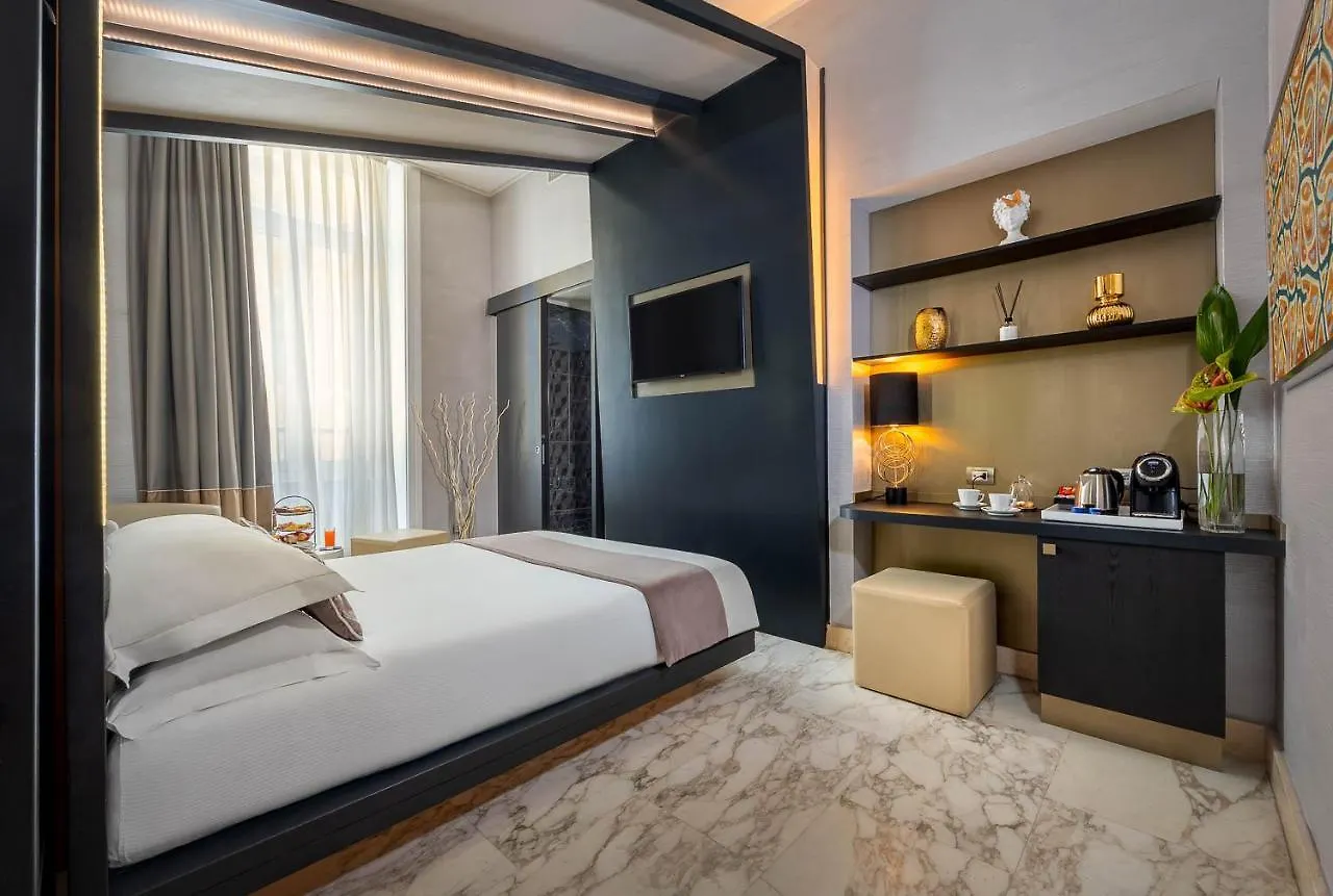 Dharma Luxury Hotel Rome 4*,