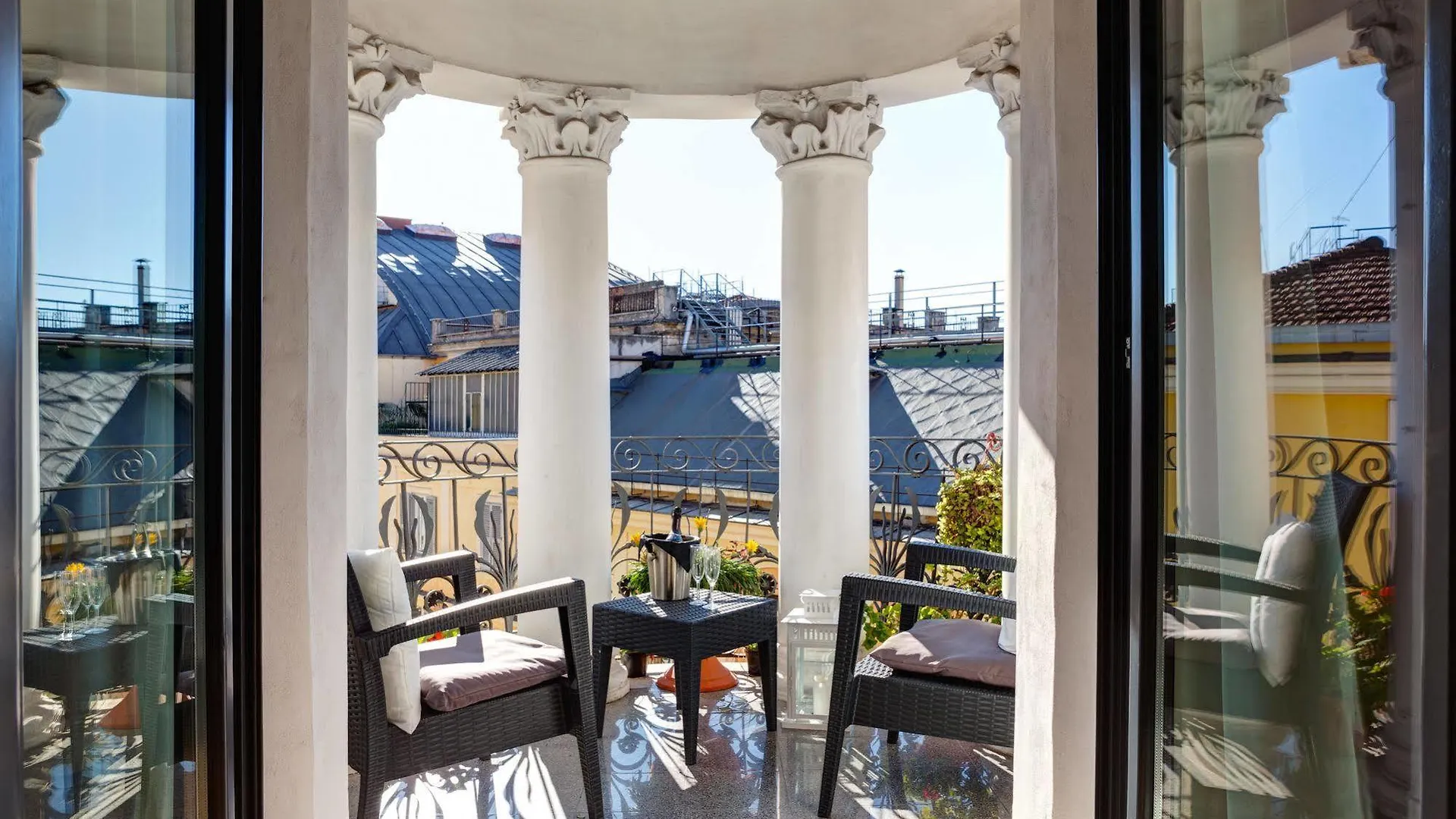 Dharma Luxury Hotel Rome