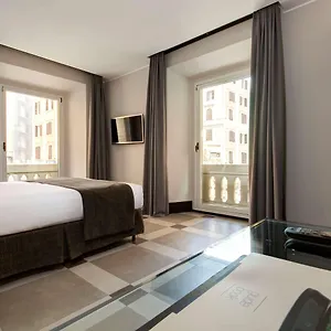 4* Otel Western Universo