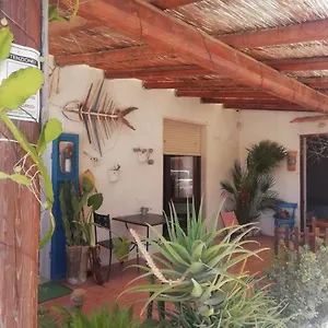 https://amelies-house-marsala.sicilyhotelsitaly.net